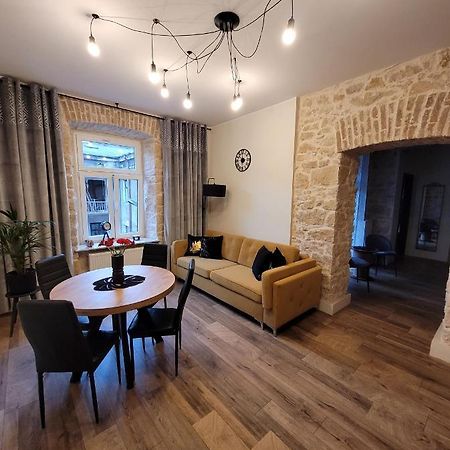 Kamieniczka 12 Apartamenty Częstochowa Exterior foto